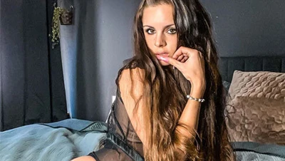 arya laroca nude