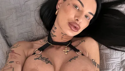 maja bach nudes